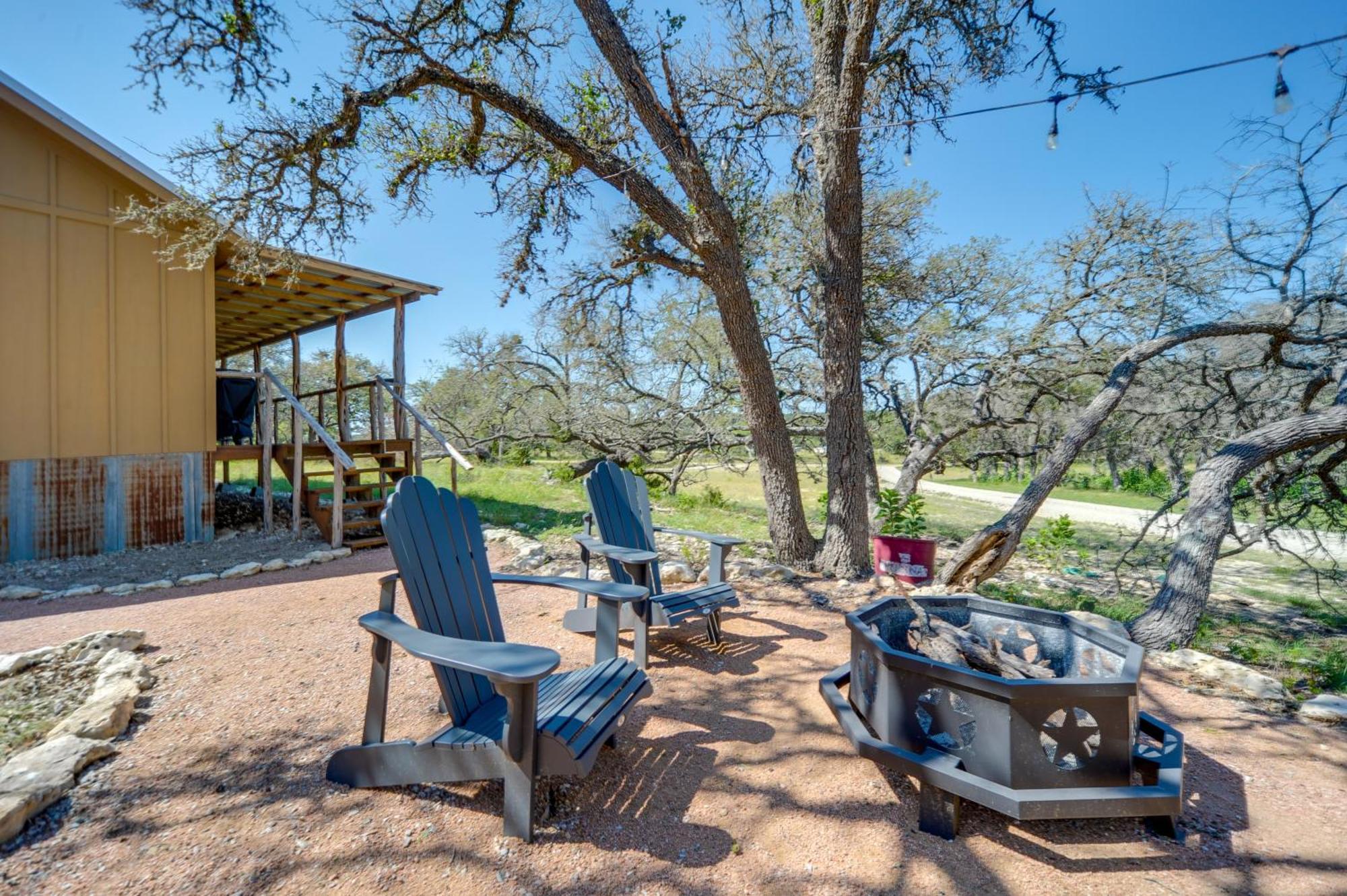 Rustic-Chic Country Cabin - 10 Mi To Main Street! Fredericksburg Exterior photo